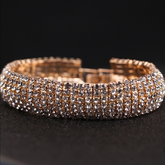 Stylish rhinestone bracelet - Picture 1 of 1